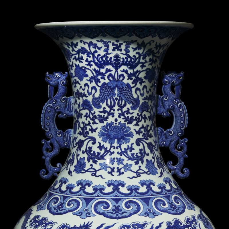 清嘉慶/道光 巨型青花九龍大瓶（附山中商會1943年圖錄） | A Magnificent, Monumental, and Extremely Rare Chinese Blue and White 'Nine Dragons' Vase, Qing Dynasty, Jiaqing/Daoguang Period - 图6