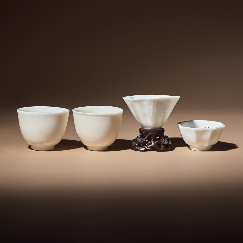 清早中期 德化白瓷酒杯三隻 | Four Chinese Blanc-de-Chine Porcelain Wine Cups, 17th-18th Century - 图2