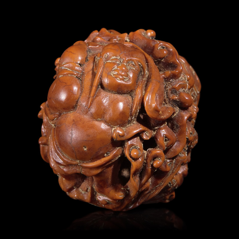 晚清/民國 羅漢圖文玩核桃 | A Chinese Carved Luohan Walnut, 19th/Early 20th Century