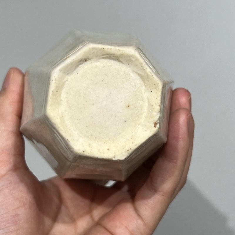 明代 青白釉八棱四系瓶 - 图8