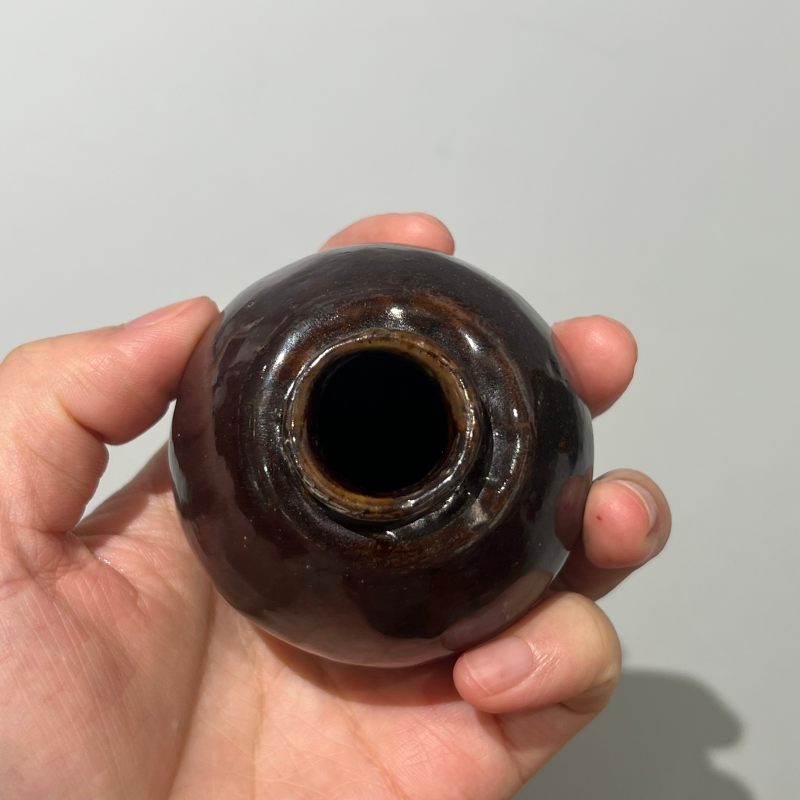 明代 洪塘窑薄胎酱黑釉茄子 - 图2