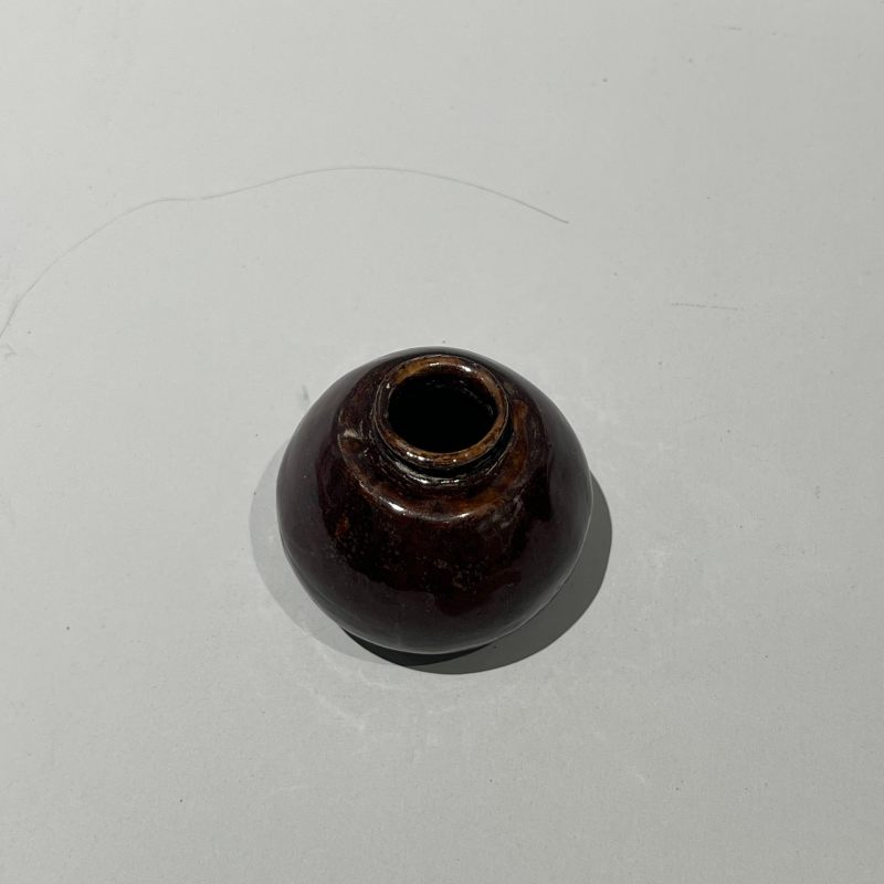 明代 洪塘窑薄胎酱黑釉茄子 - 图5