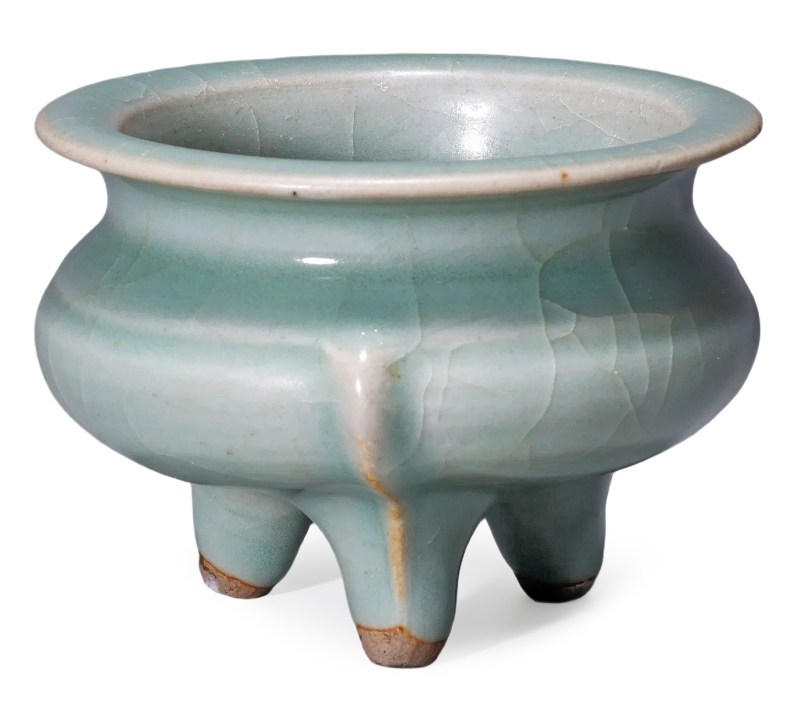 明代 龙泉窑粉青釉鬲式炉 - 图1