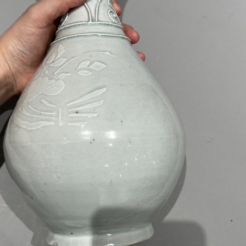元代 枢府窑卵白釉印花玉壶春瓶 - 图9