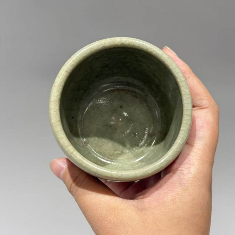 明代 龙泉窑青釉三足炉 - 图6