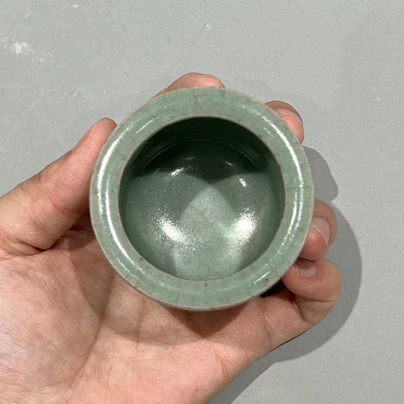 明代 龙泉粉青釉小琴炉 - 图7