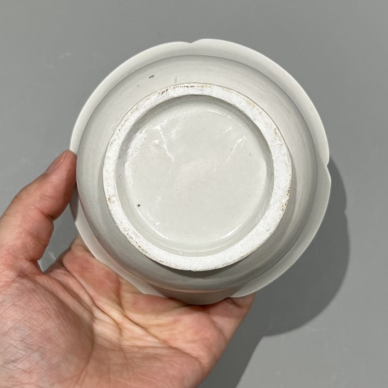 明代 白釉弦纹花口杯 - 图9