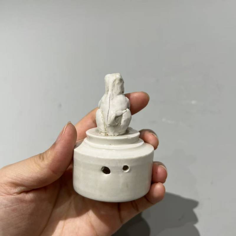 明代 白釉龙首执壶 - 图3