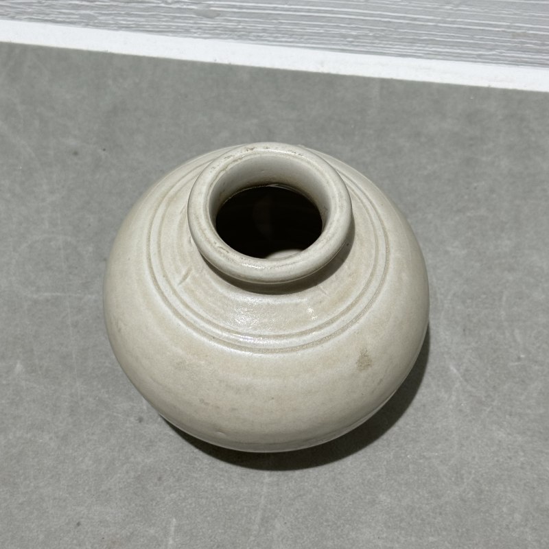 明代 白釉嘟噜瓶 - 图3