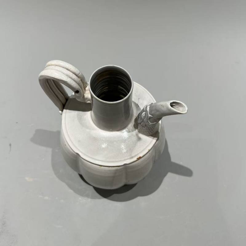 明代 白釉龙首执壶 - 图7