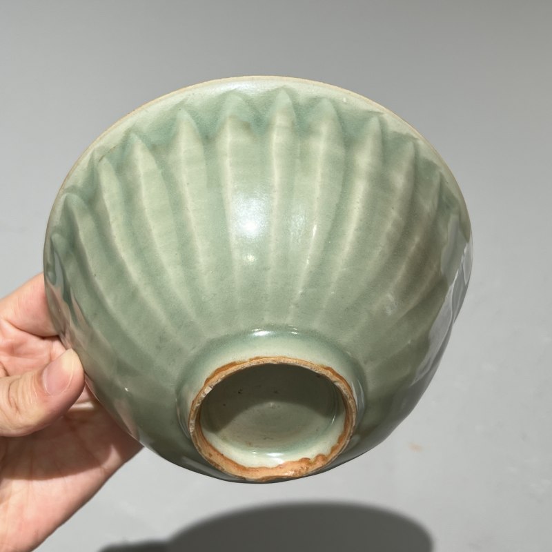 明代 龙泉窑青釉莲瓣碗 - 图8
