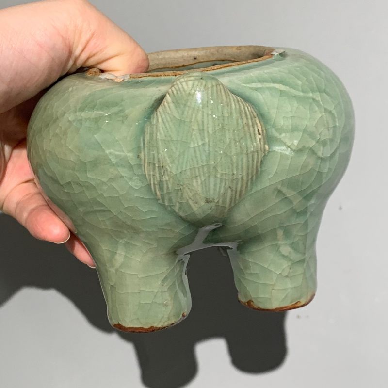 明代 龙泉窑青釉狻猊香薰 - 图10