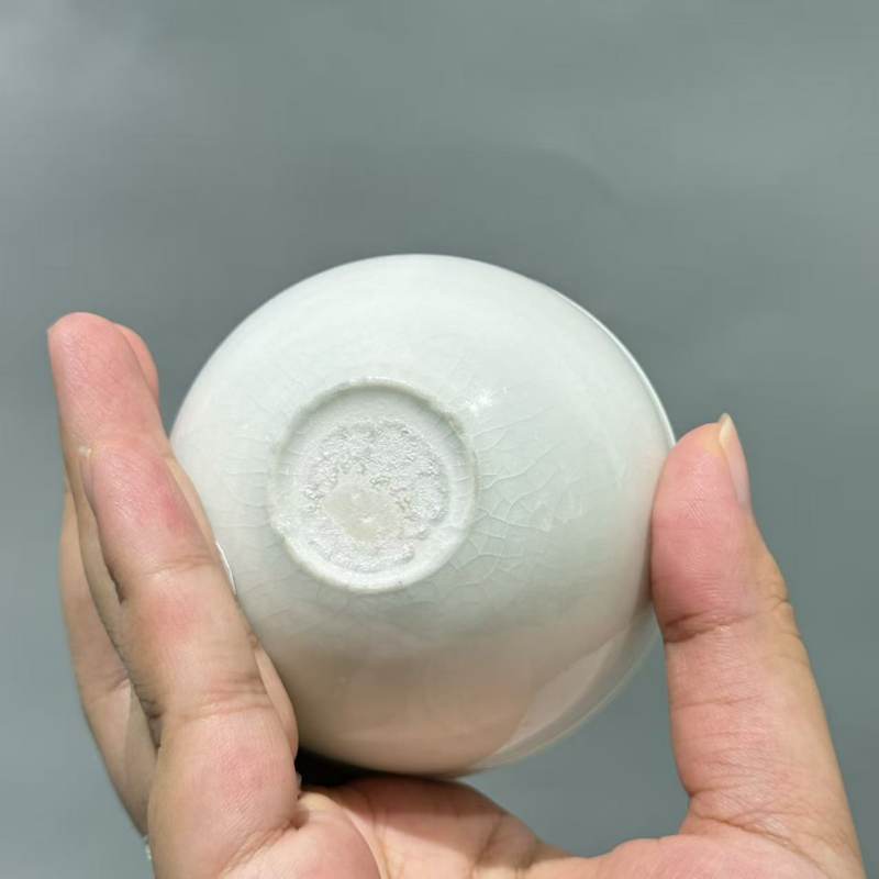 明代 青白釉执壶、四组杯托一套 - 图9