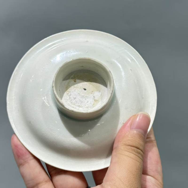 明代 青白釉执壶、四组杯托一套 - 图11