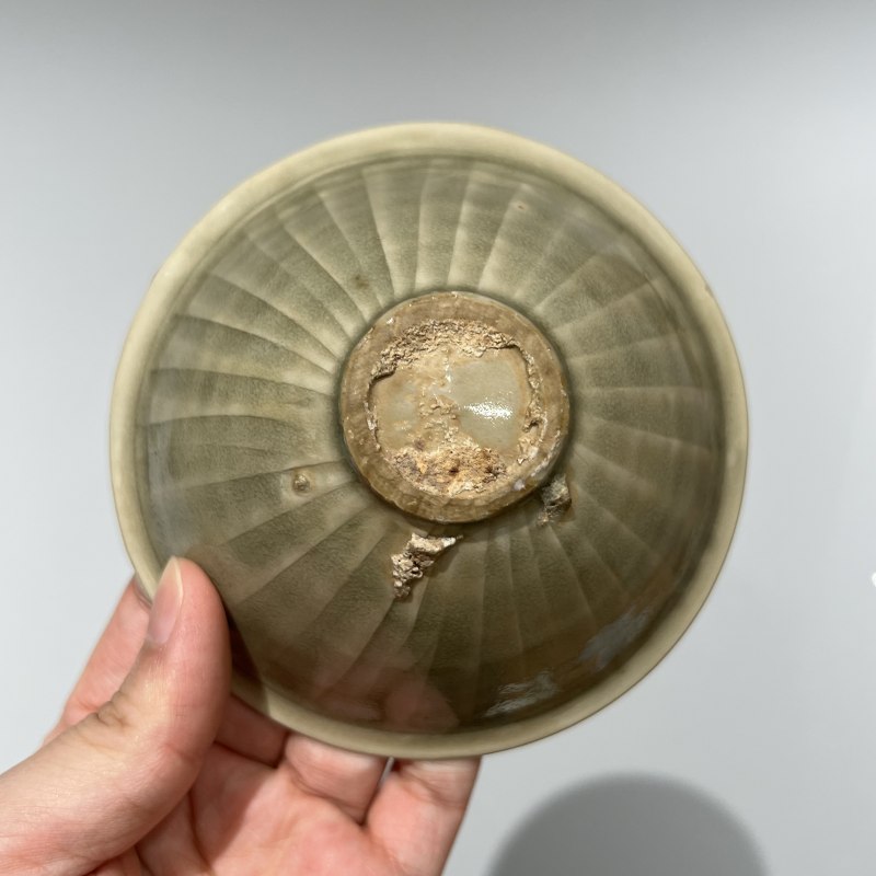 明代 青釉团菊纹盏三个一组 - 图18