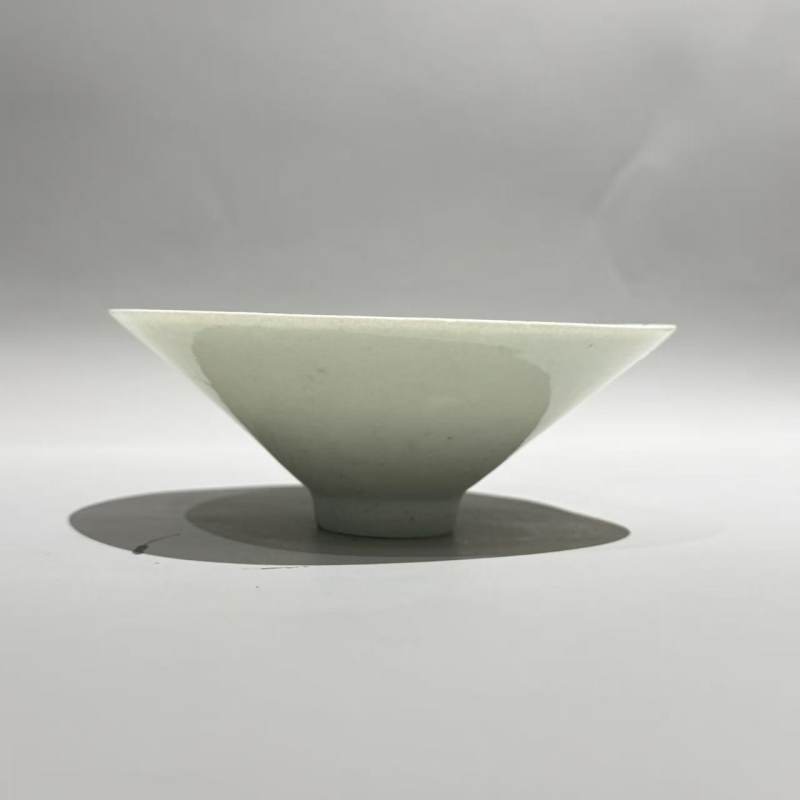 明代 青白釉针挑工斗笠盏 - 图3