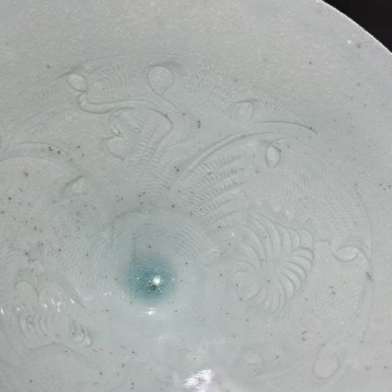 明代 青白釉针挑工斗笠盏 - 图5