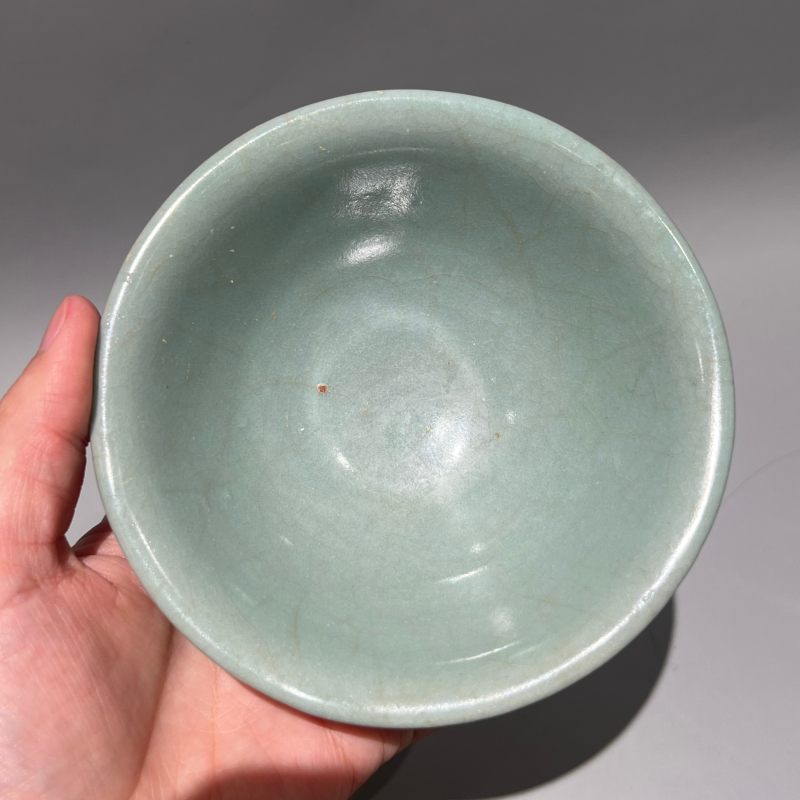 明代 龙泉窑粉青釉茶盏一对 - 图6