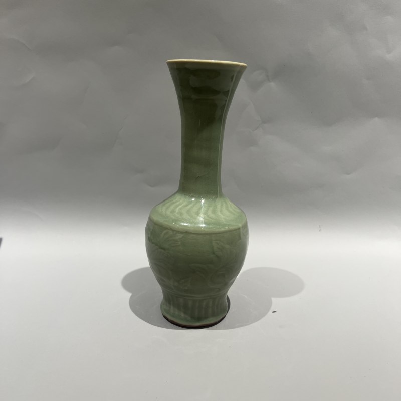 明代 龙泉窑梅子青釉刻花玉壶春瓶 - 图2