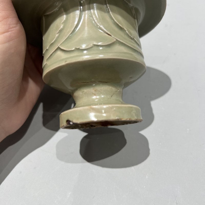 明代 青釉剔花行炉 - 图4