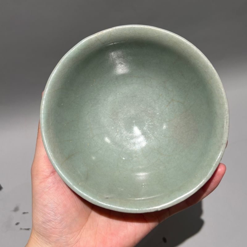 明代 龙泉窑粉青釉茶盏一对 - 图8