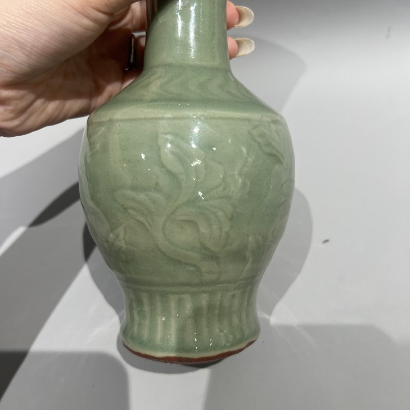 明代 龙泉窑梅子青釉刻花玉壶春瓶 - 图6