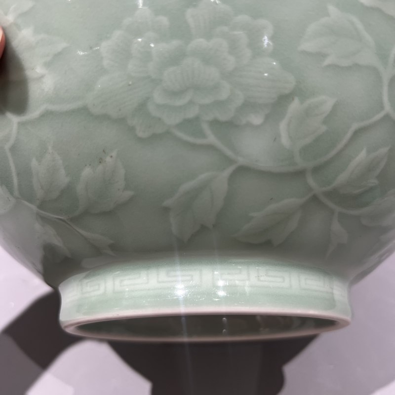 清雍正 青釉缠枝纹碗 - 图7