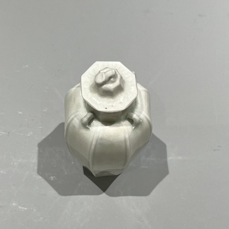 明代 青白釉八棱四系瓶 - 图4