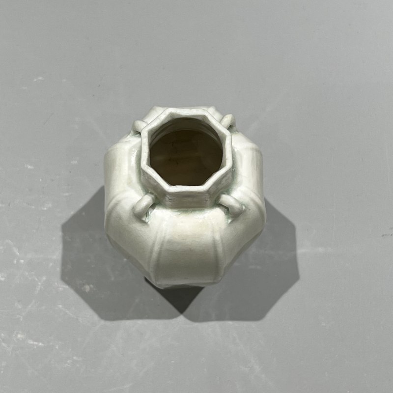 明代 青白釉八棱四系瓶 - 图5