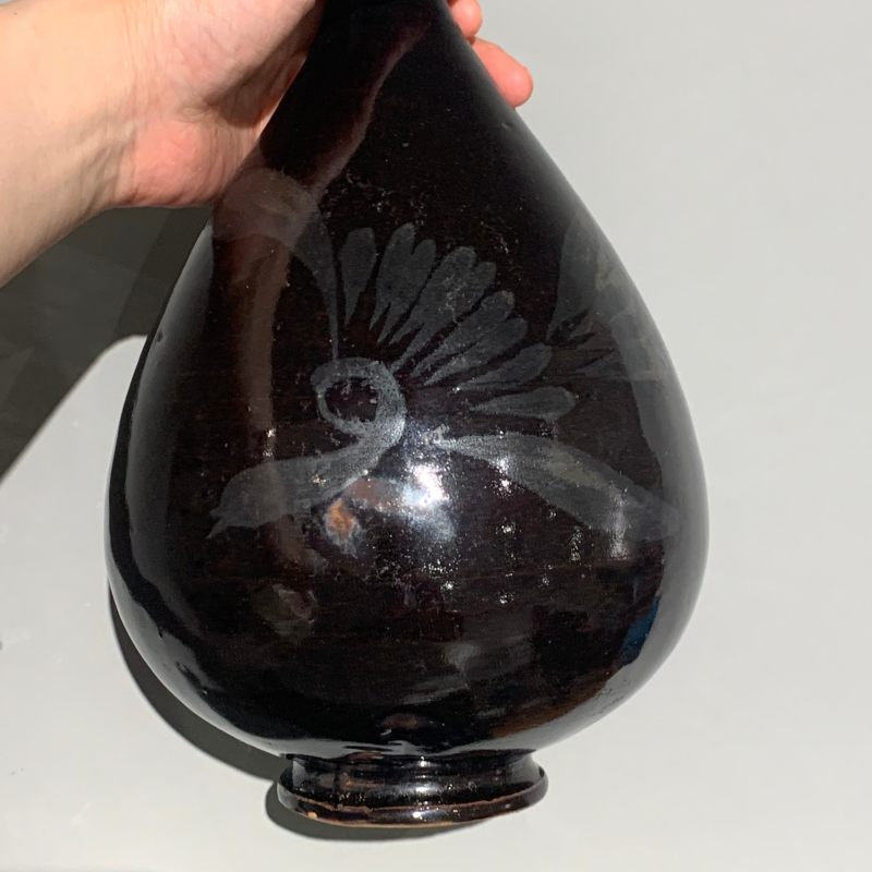 明代 黑釉铁绣花玉壶春瓶 - 图5