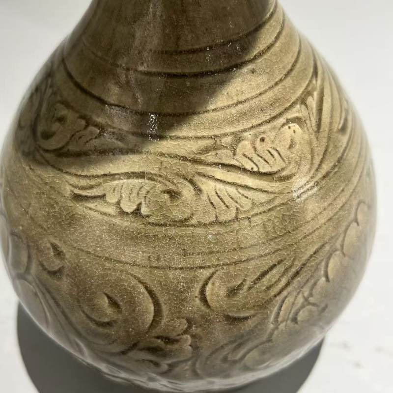 明代 黄釉刻花玉壶春瓶 - 图4