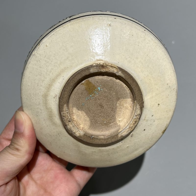 明代 磁州窑彩绘莲花纹盒 - 图9