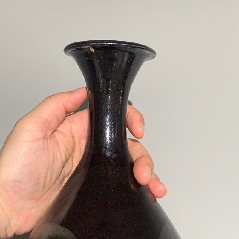 明代 黑釉铁绣花玉壶春瓶 - 图7