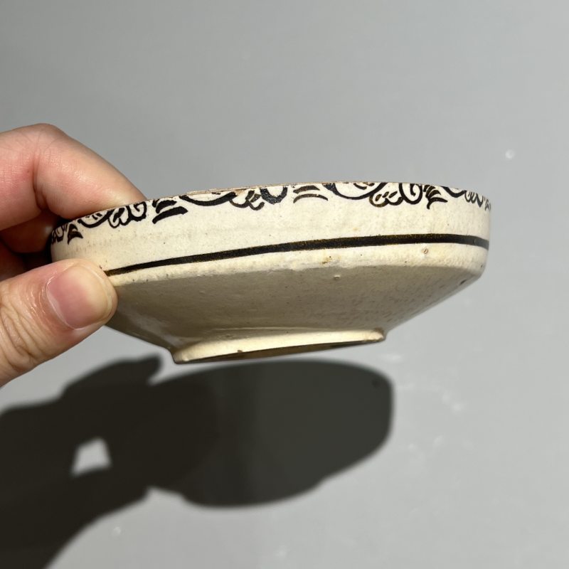 明代 磁州窑彩绘莲花纹盒 - 图10