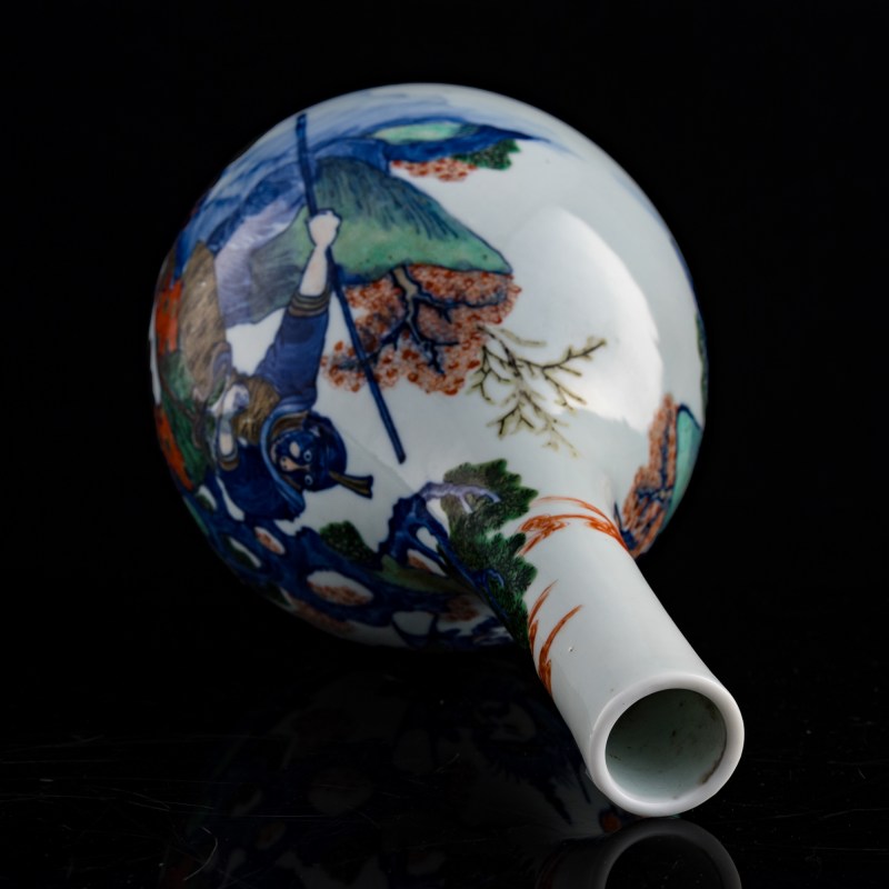 十九世紀 青花加彩西游記人物膽瓶 | A Chinese blue and enamel 'Journey to the West' danping vase, 19th century - 图6