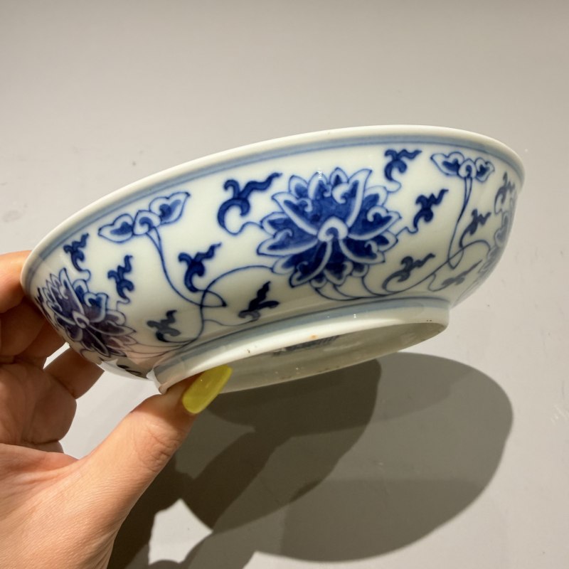 清道光 青花缠枝莲纹盘 - 图7