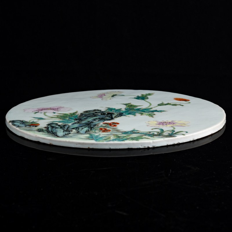 民國 粉彩花卉瓷板 | A Chinese famille rose 'floral' porcelain plaque, Republic period - 图3
