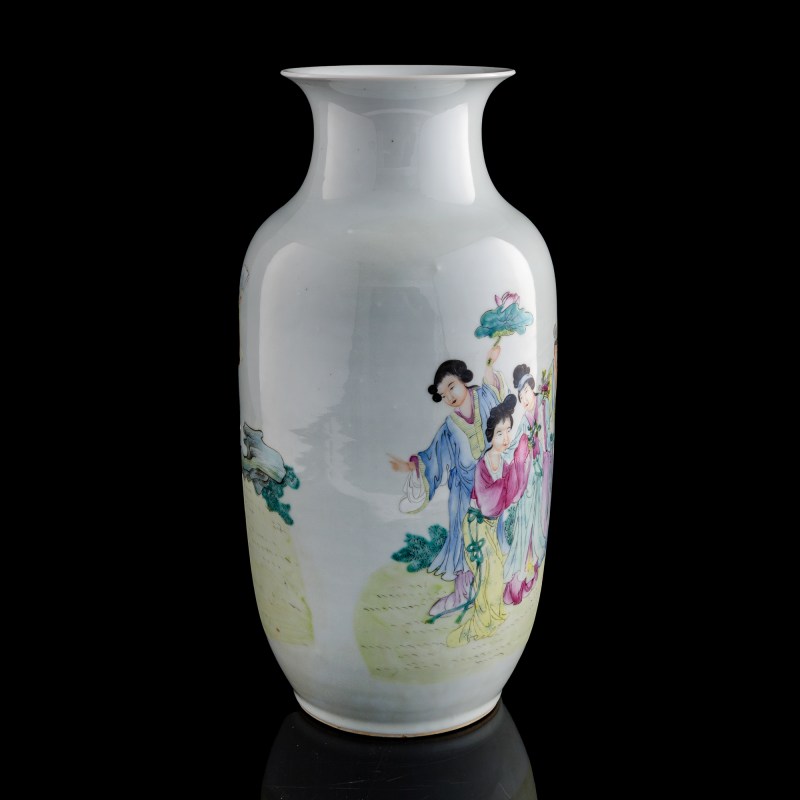 民國 粉彩人物燈籠瓶 | A Chinese famille rose figural lantern vase, Republic period - 图3