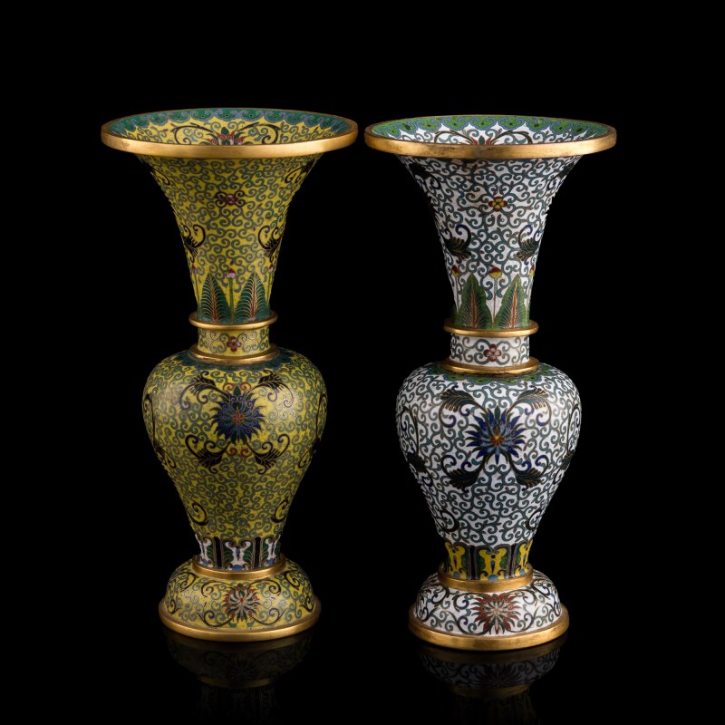 民國 老天利款掐絲珐琅花觚兩件（附錦盒） | Two Chinese cloisonné enamel gu vases, Republic period