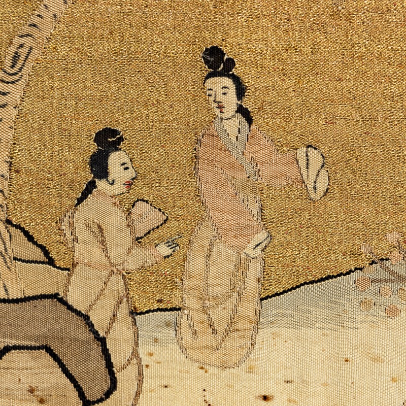 十九世紀晚 緙絲山水人物條屏鏡框一對 | A pair of framed Chinese kesi figural landscape panels, late 19th century - 图7