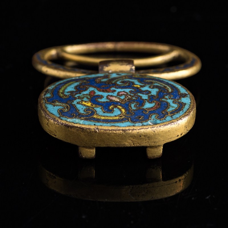 十八世紀 掐絲珐琅提携 | A Chinese cloisonne pendant, 18th century - 图5