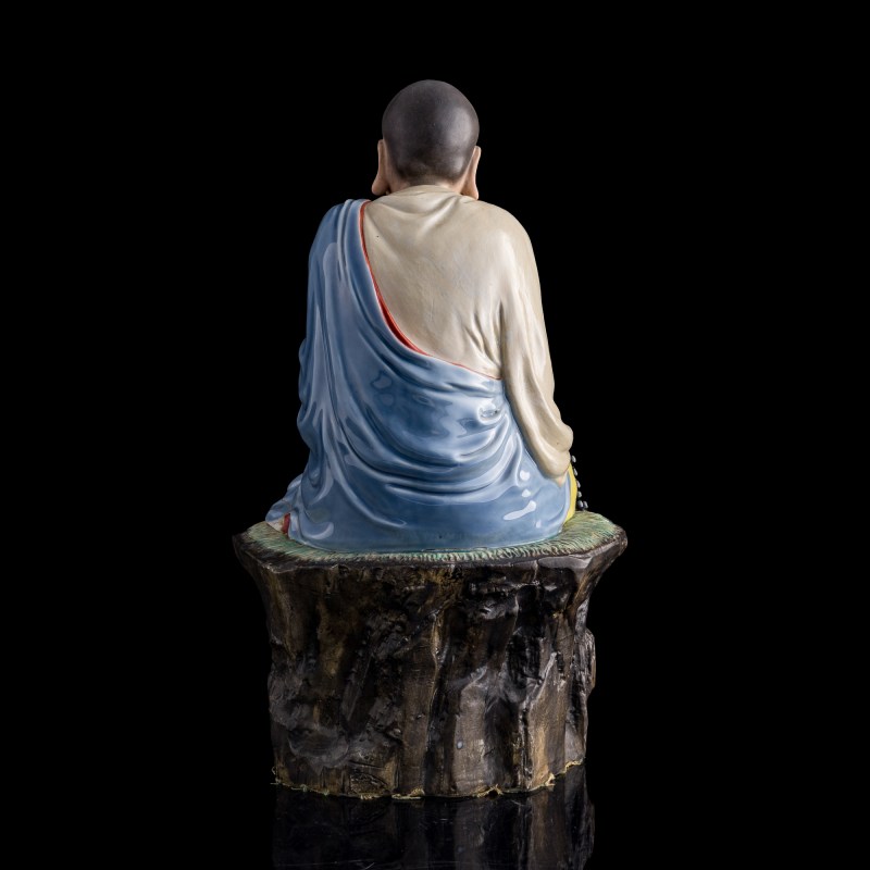 民國 曾龍升作粉彩羅漢 | A Chinese famille rose luohan, by Zeng Longsheng, Republic period - 图3