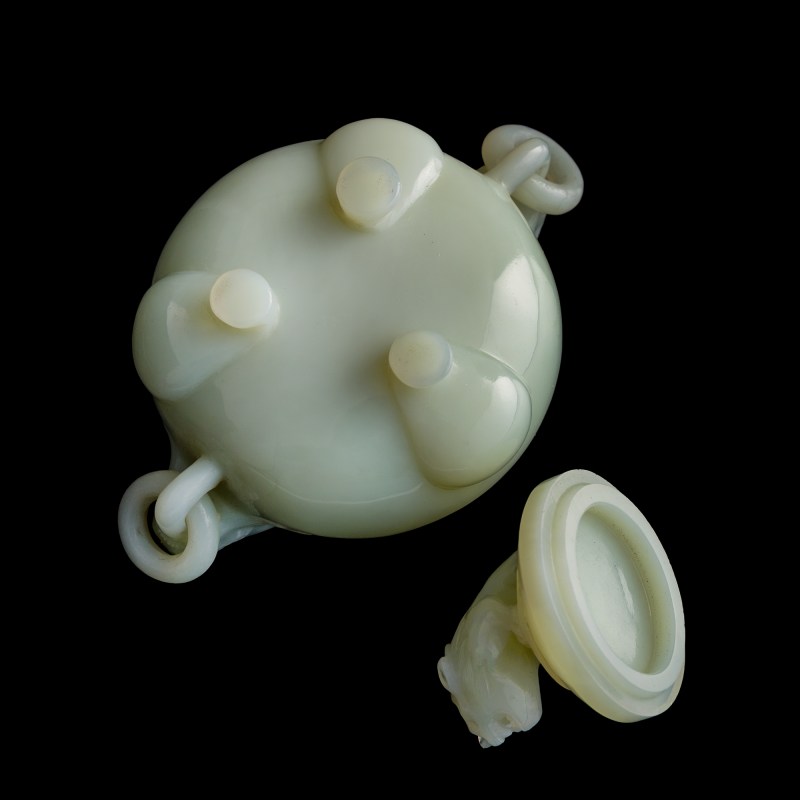十九世紀 料器獅鈕蓋爐 | A Chinese glass covered censer with lion finial, 19th century - 图7