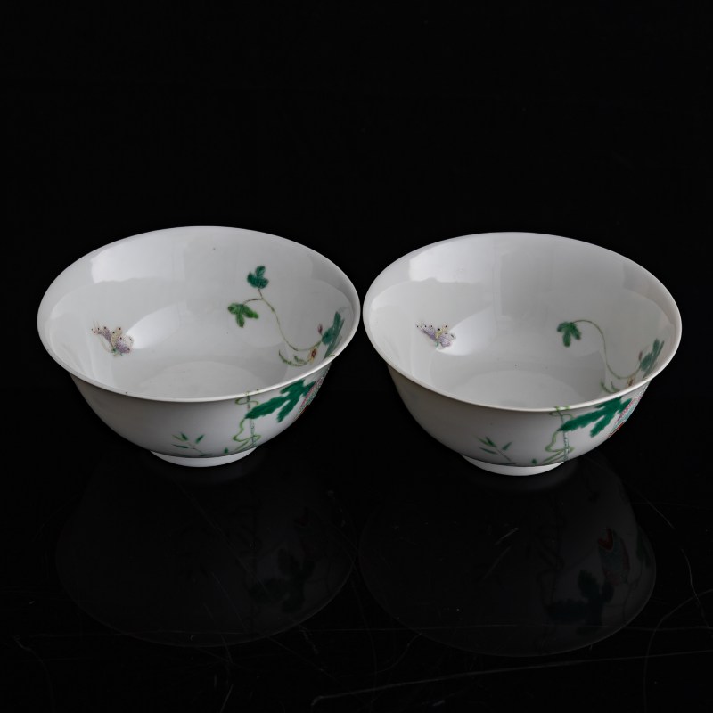 清道光 樂古堂制粉彩癩瓜紋碗一對（附錦盒） | A pair of Chinese famille rose 'melon' bowls, Daoguang period, Qing dynasty - 图5