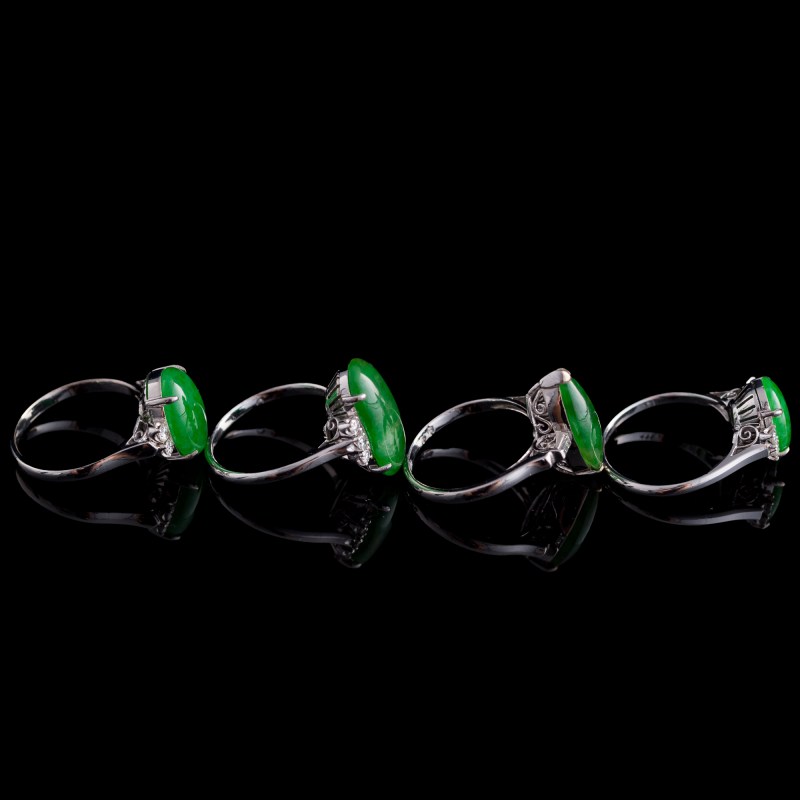 金屬鑲翡翠戒指四隻 | Four Chinese jadeite-set metal rings - 图6