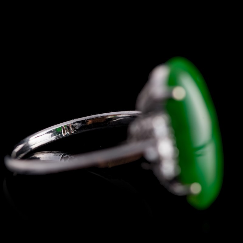 金屬鑲翡翠戒指四隻 | Four Chinese jadeite-set metal rings - 图7