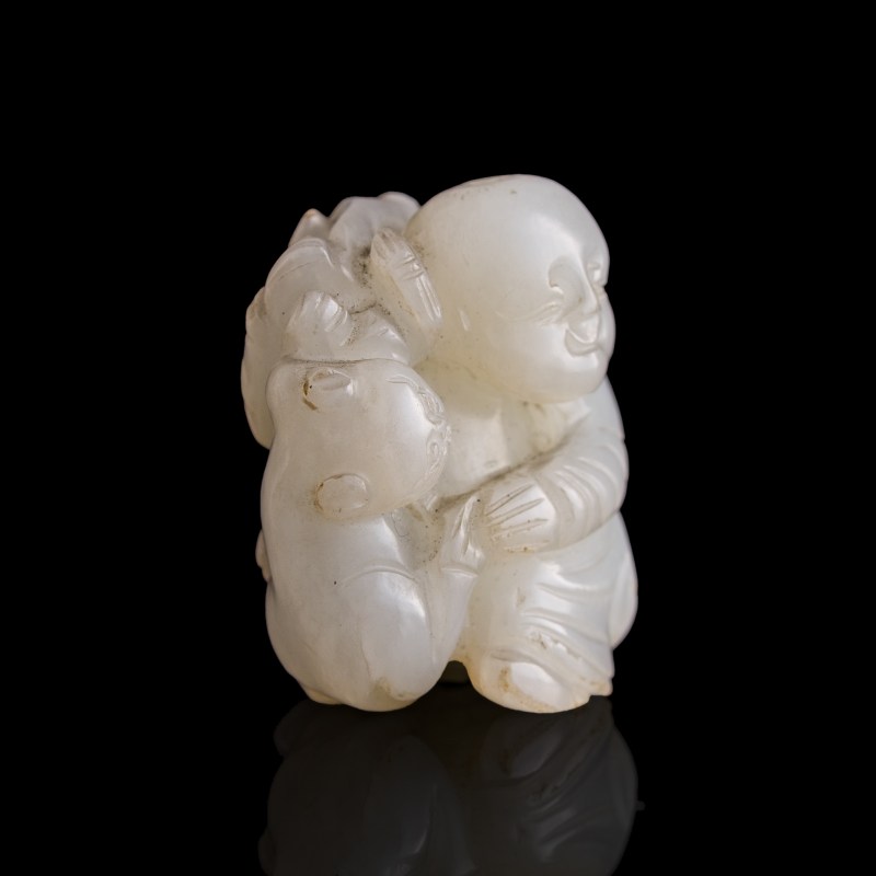 十八世紀 白玉童子挂墜 | A Chinese white jade 'boy' pendant, 18th century - 图4