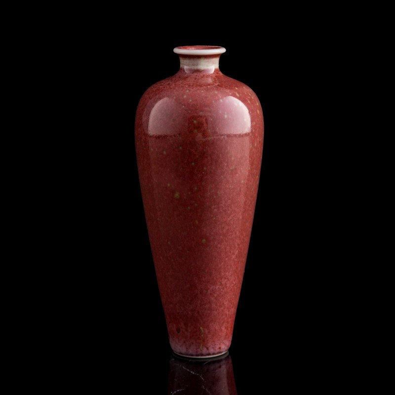 清代 豇豆紅梅瓶（附錦盒） | A Chinese peachbloom-glazed meiping vase, Qing dynasty - 图4