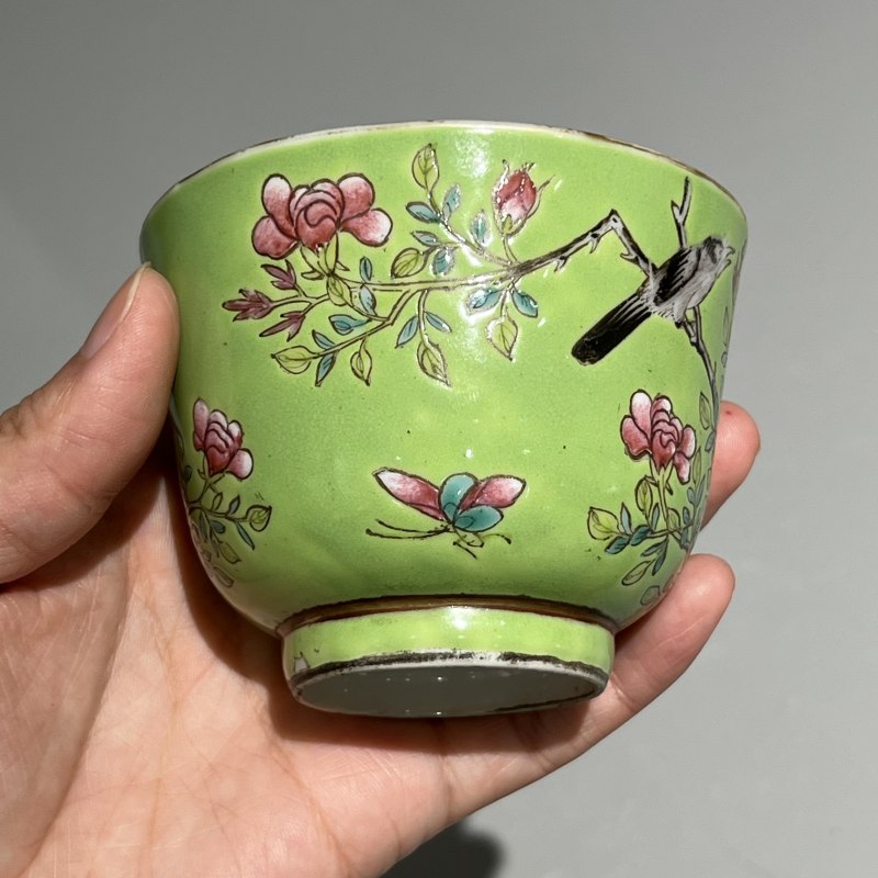 清光绪 绿地粉彩大雅斋风格花鸟纹茶碗 - 图9