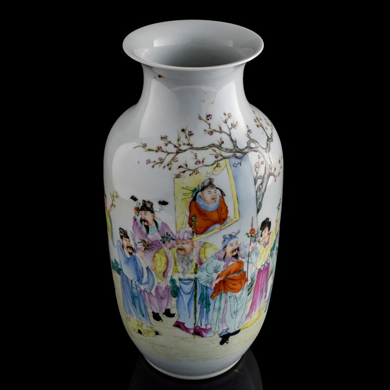 民國 粉彩人物燈籠瓶 | A Chinese famille rose figural lantern vase, Republic period - 图5